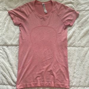 Lululemon punk swiftly tech short sleeve